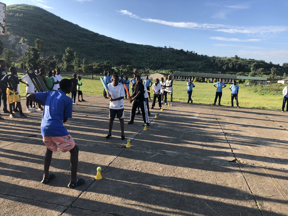 rubavucricket's tweet image. Inspiring the next generation it’s an obligation to each and every coach,…… let’s inspire more in Rubavu #growingwitheverystep @landry_rurangwa @AdelinTuyizere @EmmanuelBYIRIN2 @RwandaCricket @LeonardNhamburo @CharlesHaba @CricketBuilds @_MCCFoundation