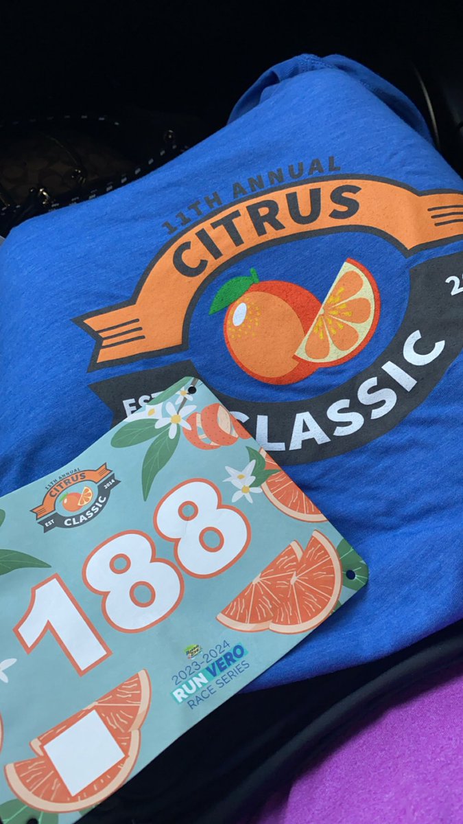 Kelly__Harpin's tweet image. Citrus Classice 🍊5k today &amp;amp; 2nd place 🥈in my age group with a PR 🏃‍♀️ &amp;amp; bestie took 🥉@charitygruwell7 #runsquad #SaturdayVibes
