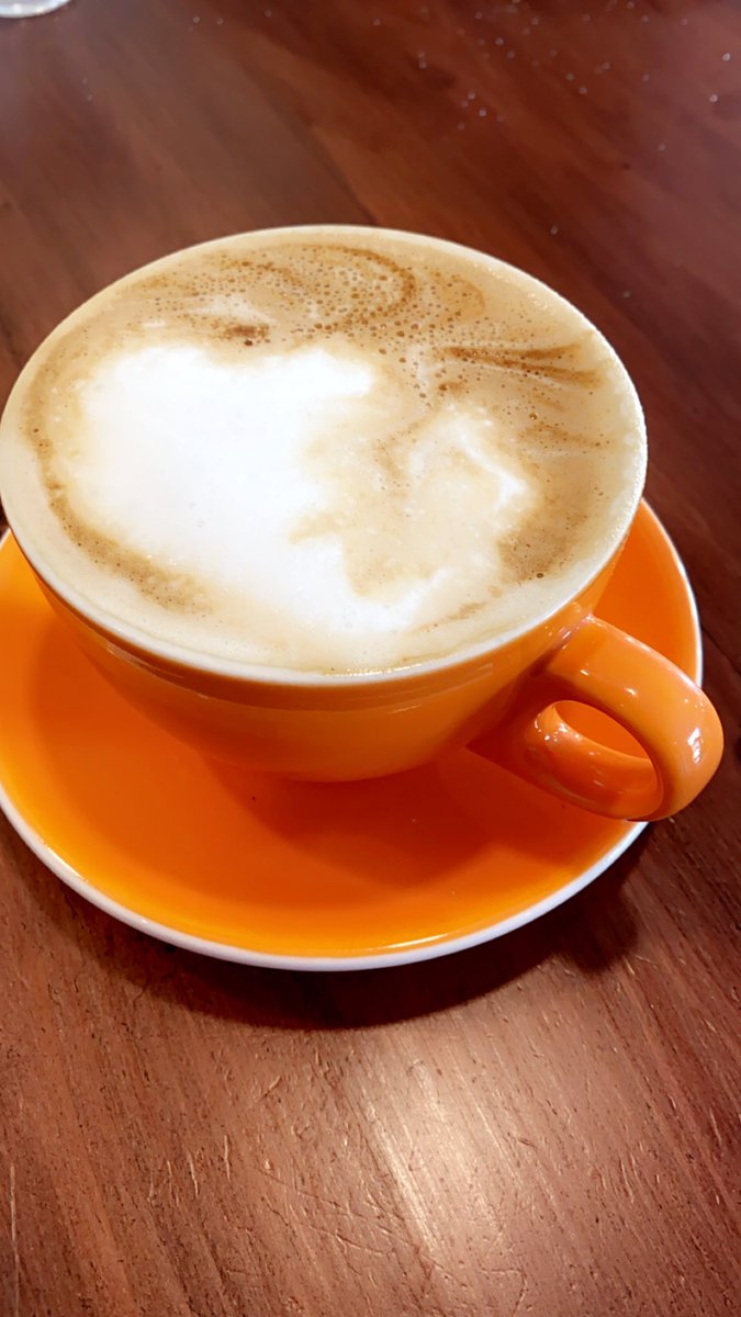 Kelly__Harpin's tweet image. Citrus Classice 🍊5k today &amp;amp; 2nd place 🥈in my age group with a PR 🏃‍♀️ &amp;amp; bestie took 🥉@charitygruwell7 #runsquad #SaturdayVibes