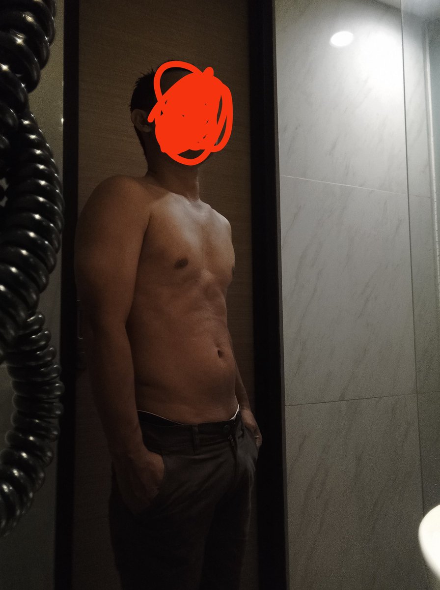 ryaneksib's tweet photo. Kadang suka ga tega coret2 muka sendiri 😆😆😆 https://t.co/LbQBX9bz3P