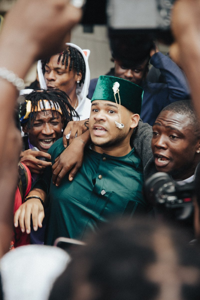 SHANK COMICS🌝 tweet media