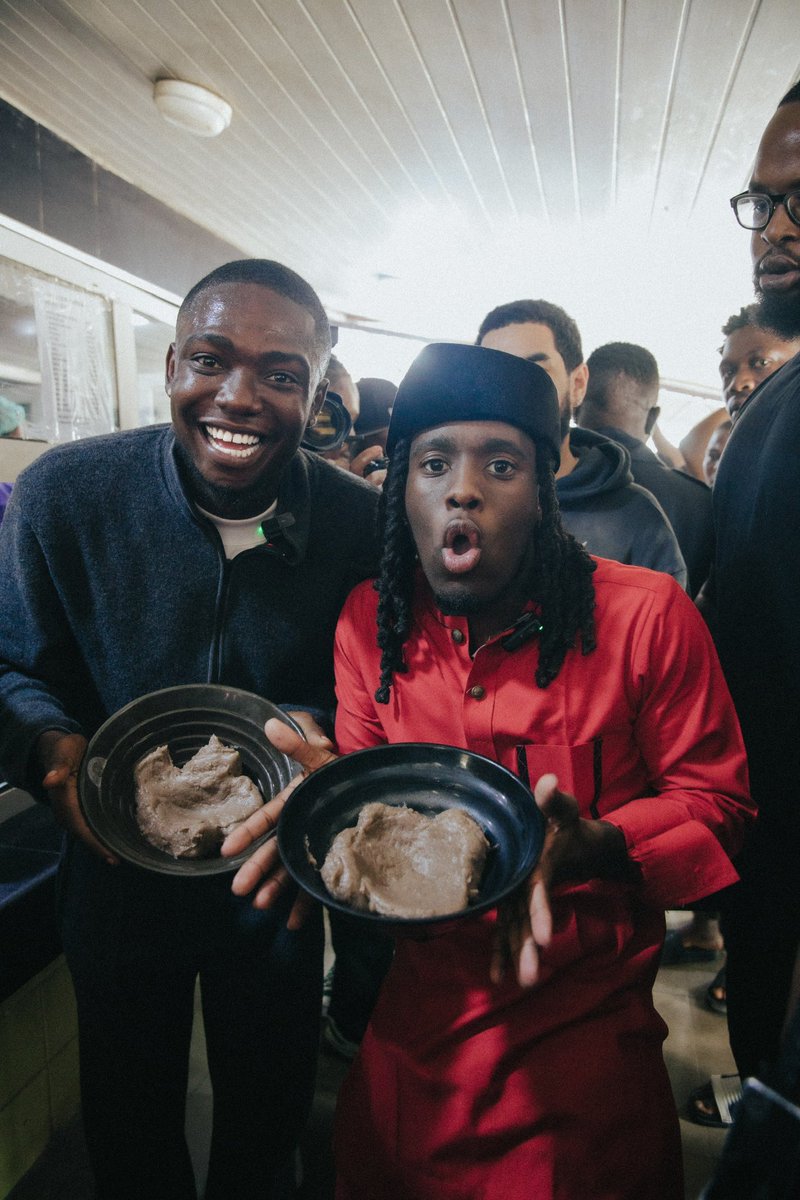 SHANK COMICS🌝 tweet media