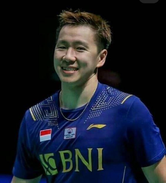jktjourneymedia's tweet photo. Marcus Fernaldi Gideon memutuskan untuk gantung raket dari cabang Olah Raga Badminton 🏸🏸
Era minions beneran end nih? 🥲🥲
Terima kasih telah mengukir sejarah bagi Tanah Air tercinta.
#marcusgideon #minions #badminton https://t.co/gYgwuFAwjy