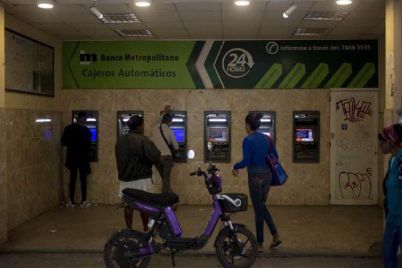 CanalCaribeCuba's tweet image. #Cuba 🪙🏦 | El Servicios de Pagos RED S.A. (#Redsa) anunció un mantenimiento  preventivo a sus sistemas en la madrugada del próximo 10 de marzo.  
 
👉acortar.link/ASr51R