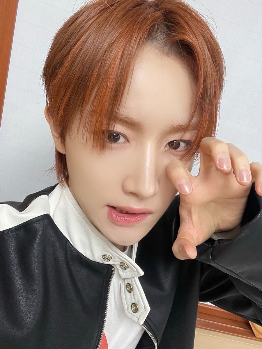 TPSTBrasil's tweet photo. [📸] 09.03.24 ─ Atualização via @TPST__official:

[📸TEMPIC] #ECOFriend

🤍 Tempest de hoje 🖤

#TEMPEST #TPST #템페스트
#한빈 #형섭 #혁 https://t.co/tTo5DBTPxl