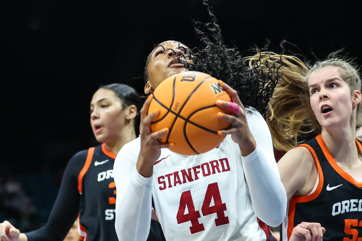 johncanzanobft's tweet photo. Oregon State @BeaverWBB  got beat by Stanford on Friday night in the women's Pac-12 Tournament. 

Photographer @smorones captured the action and emotion from Las Vegas in an amazing #GoBeavs photo gallery: https://t.co/do7Jos536a https://t.co/OJE0Kcr1KN