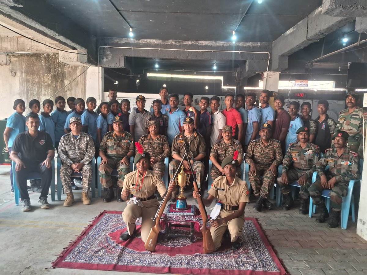NCCRockfort's tweet photo. 2 Tamilnadu Battalion NCC Trichy wins Inter Unit Firing Competition-2024, Rockfort Group for the third consecutive year. Cadet R Thiruppathi of KCA&amp;S, Karur &amp; Cadet Subhashini of TPGA&amp;SC, Trichy won the Gold 🥇 for boys and girls category. Col Arun Kumar, CO received the Trophy. https://t.co/nnBECPYrgl