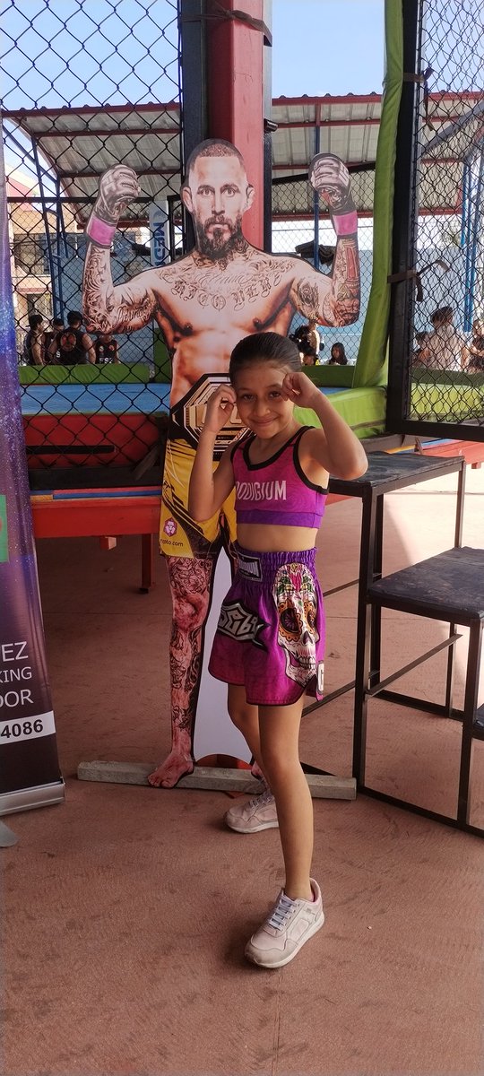 jagogabobsc's tweet photo. Hoy coincidió tu primera pelea con la de @chitoveraUFC suerte para ambos, vamos por ese título CARAJO, arrecho Ecuador 🥊🇪🇨 https://t.co/76ubSBnF9H
