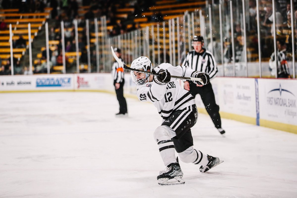 WMUHockey's tweet photo. Playing in all 33 games this season, Sam Colangelo has produced career highs in points, goals and assists, while becoming a Hobey Baker candidate! Glad to have you in Kalamazoo!   

Happy Senior Day to No. 12 Sam Colangelo!   

#BroncosReign https://t.co/amKTiSJR2U