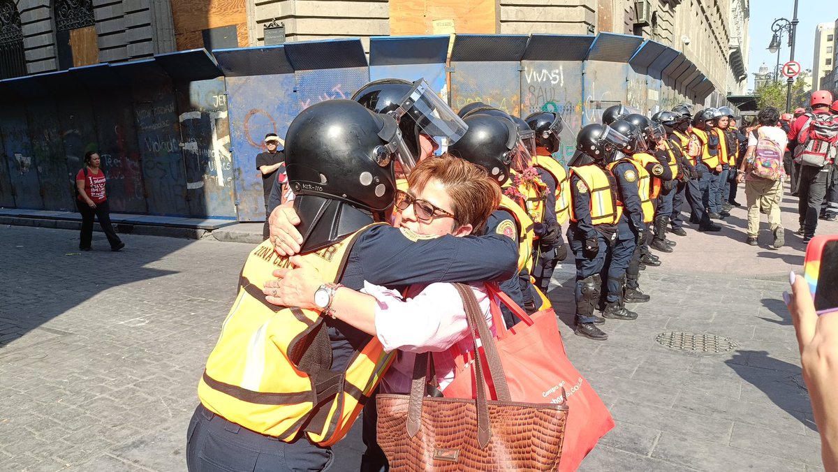 Maffiguer's tweet photo. Día internacional de la mujer 2024 
👮🏽👮🏻👮🏾 https://t.co/aRmnzhAoSg