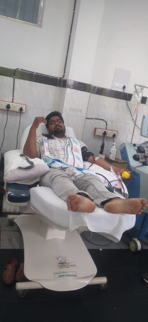 trust_nct's tweet photo. Today our brother Mr. Surya narayan Pani had donated SDP at SCB blood bank. He is always eager to donate SDP to save lives of Cancer patients. He is a real hope for many needy patients. God bless you brother. https://t.co/4HpJykjzi1