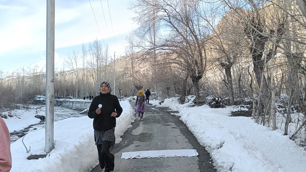 MYBKargil's tweet photo. Glimpse of #NariShaktiFitnessRuns at Pashkum block https://t.co/5m0i13acAg