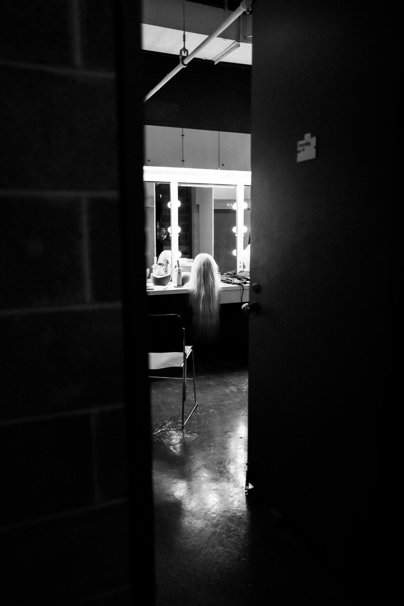 samsmith's tweet photo. ONE WEEK. GLORIA: The Blackout 🤍 https://t.co/74fGuHUSg3