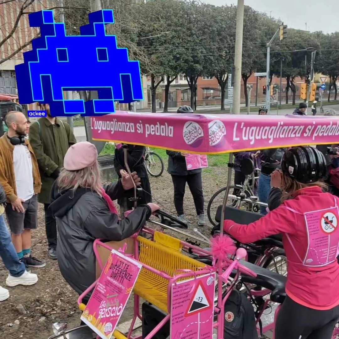BikePride_Bolo's tweet photo. Oggi eravamo in strada con La Risciò, il progetto di @SicBologna sulla disuguaglianza di genere, a cercare volontarə e presa bene.
Se ti piacciono le bici e l'uguaglianza vieni con noi, iscrivendoti a questo link https://t.co/TwDtaS8nkZ https://t.co/62XnoygCs2