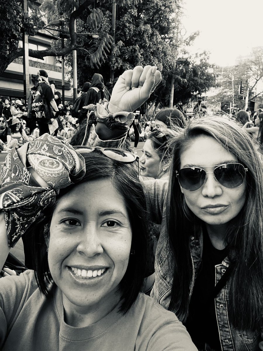 RubiSalles's tweet photo. Ayer salimos a marchar, a protestar, a gritar para ser escuchadas!! Por ti, por mi, por todas!!! #8M #unidas #libres #seguras https://t.co/K4EaBW49ov