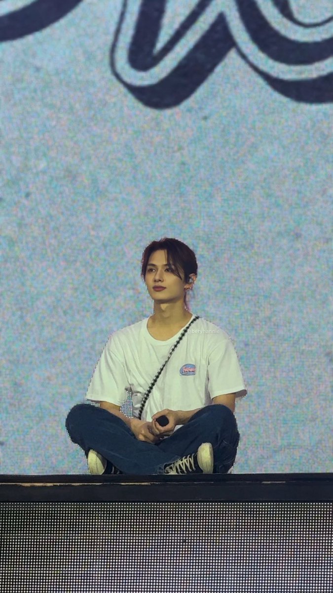 beryhannie's tweet photo. [011424] ‘FOLLOW tour in Bulacan’ #SEVENTEEN #FTB #JOSHUA #JUN https://t.co/dx33RxYaGP