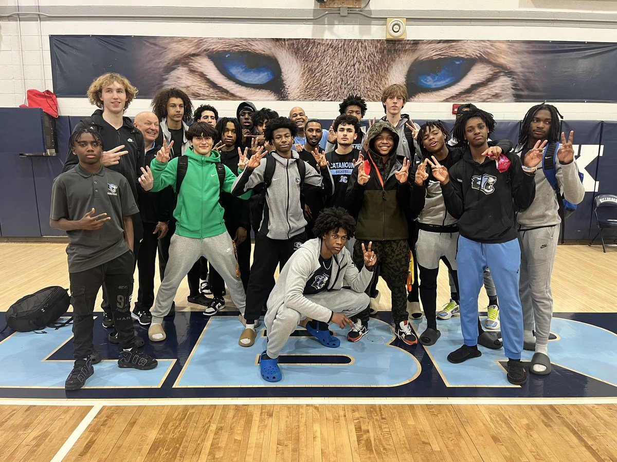PChoopcoach's tweet photo. Season came to a close last night-I want to thank my staff, the players,parents,admin,and chaos for a memorable year.We finished 25-6 and won the conference tourney and reached the elite 8. More imp we got better each day and played for each other.We will be back in the gym soon https://t.co/ERs4IaWNpl