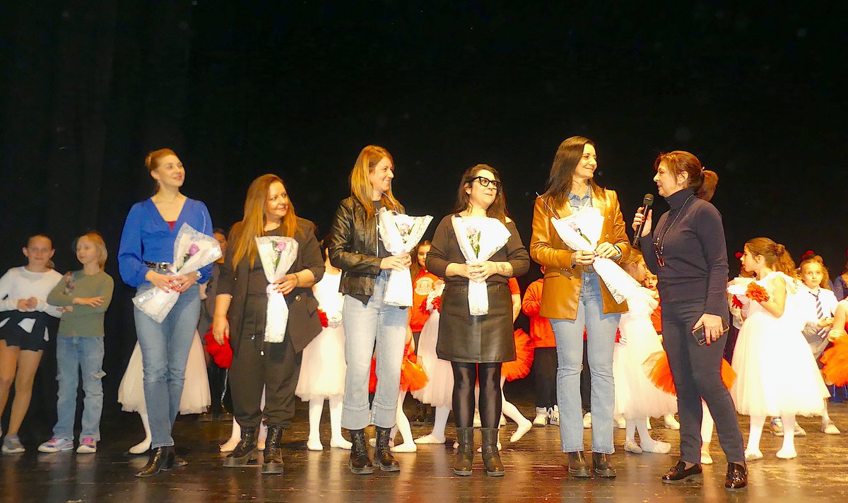 Espectacle al TAS de #Salou, a càrrec de les acadèmies Mónica Novillo, Moon Espai Creatiu, Ahura Teatre, Nou Estil i Escola de Dansa Escena; amb la col·laboració de l'Associació Casa de Andalucía de Tarragona y Provincia; dins de la programació del Dia Internacional de les Dones.