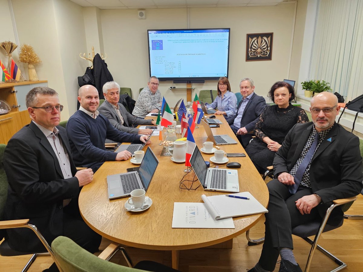 Noel Murray tweet media