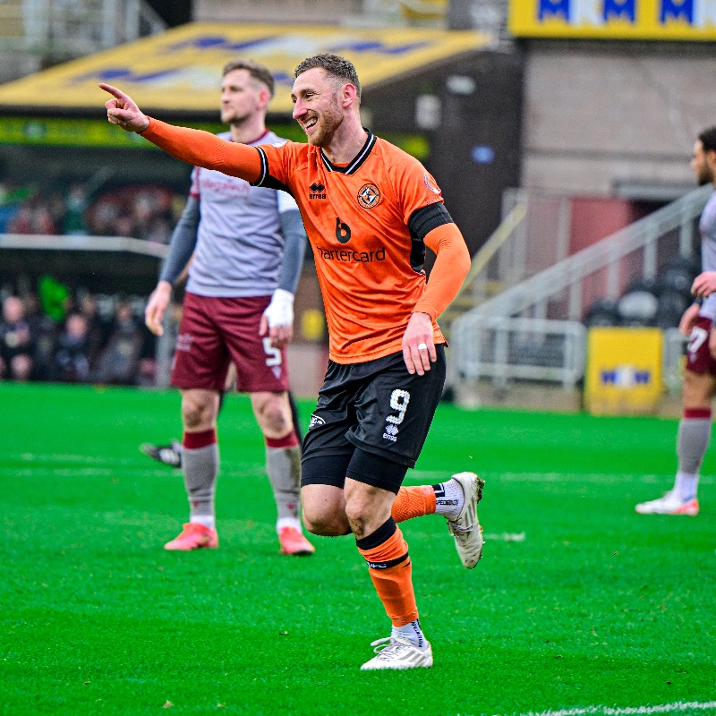 dundeeunitedfc's tweet photo. Back at it β―οΈ
π 2οΈβ£-0οΈβ£ π | #UTDARB | #DUFC
