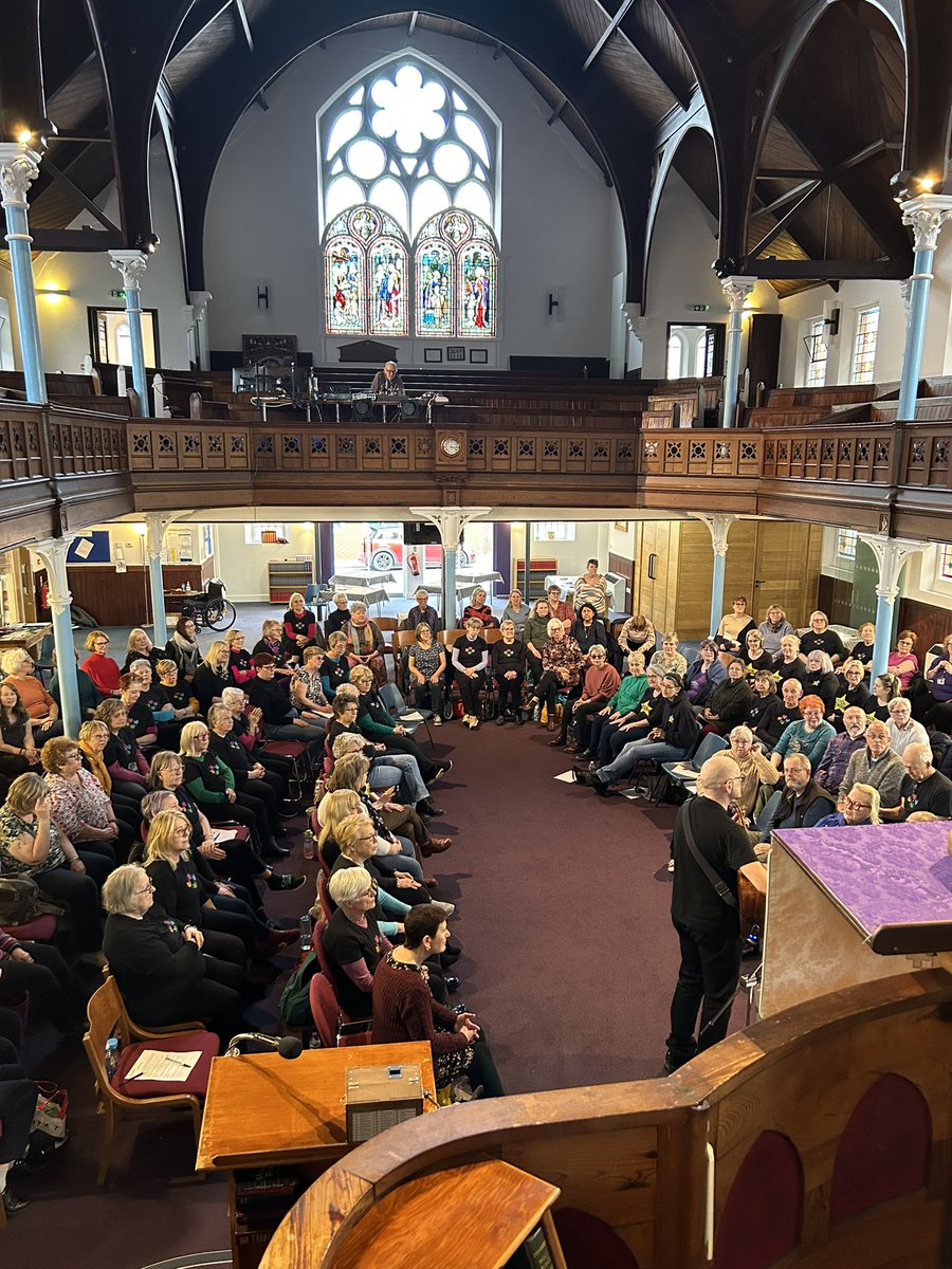 SoundLincs's tweet image. And that’s a wrap on this fabulous day! We’ve had such an #UpBEAT! day at our #LincolnshireSings event in #Spalding with Dave Carlin! 

Hope to see you all at the next one! 
The soundLINCS’s Team x

#lincolnshiresings #singing #soundlincs #upbeat #music #communitymusic