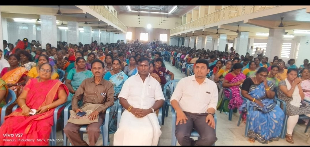 AKSaiJSaravanan's tweet photo. புதுவை மாநில ஊரக வாழ்வாதார இயக்கம்  வில்லியனூர் வட்டார வளர்ச்சி அலுவலகம் சார்பாக பெண்களுக்கெதிரான பாலின பாகுபாடு கொடுமை விழிப்புணர்வு சிறப்பு பட்டிமன்றம் நடத்தப்பட்டது, அதில் சிறப்பு விருந்தினராக கலந்து கொண்டு நிகழ்ச்சியினை தொடங்கி வைத்து உரையாற்றினேன்.@BJP4Puducherry @MoRD_GoI @blsanthosh @BlrNirmal