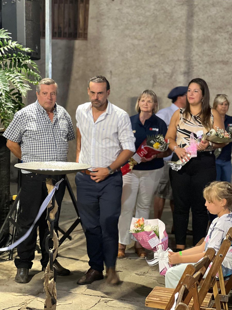 Ayer asistí a la inauguración de la 18va Fiesta Quesera en Ecilda Paullier.

Año tras año este festival organizado por <a href="/futepecilda/">FUTEP</a> , crece y da mucha alegría ver suceder esto.

#EntreTodos #ValverdeDiputado