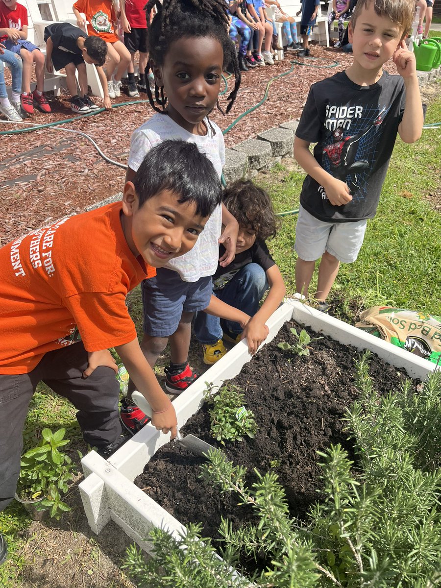 Citrus Grove Elementary, Deland FL tweet media
