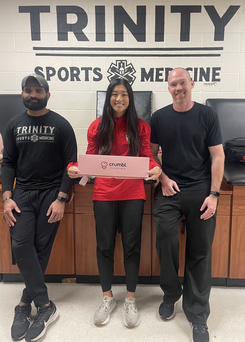 Happy National Athletic trainers month
To the best Athletic trainers in the state. We appreciate all that you do all year long #TrojanDNA