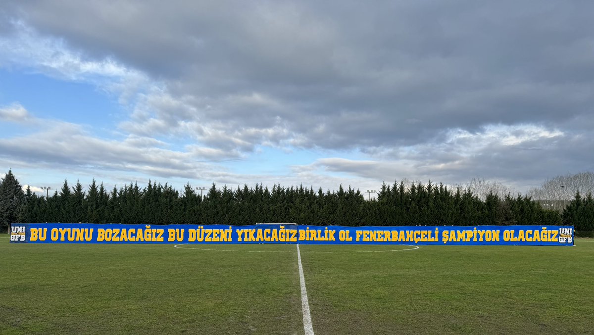 BursaTknkUNIGFB's tweet photo. En tepesinden en derinine, aklınızı alırız MÜCADELEMİZ FENERBAHÇE! 

#UNIGFB https://t.co/k5s8qEzYI4