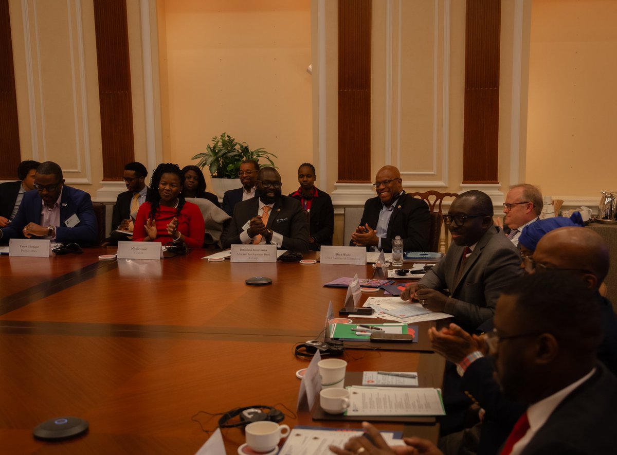 Accords clés signés avec <a href="/Cisco/">Cisco</a> et <a href="/cybastion/">Cybastion</a> pour lancer une académie Cisco en Guinée et booster nos infrastructures numériques. Ensemble pour un avenir numérique brillant pour la Guinée ! 🌍💡 #Coopération #Innovation #GuinéeNumérique