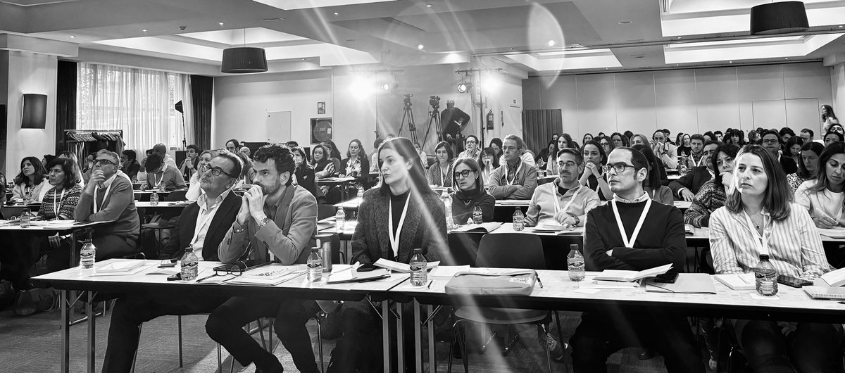 🧬III jornadas de nefropatías #hereditarias del #GTERH 🧬 
🙌🏻gracias a todos los que habéis hecho posible que la magia sucediera:
✅pacientes
✅ponentes y autores de casos clínicos
✅secretaria técnica 🙌🏻 <a href="/SENefrologia/">S.E.N. Nefrología</a> 
✅aportes de financiación 
🫂hasta el año que viene!