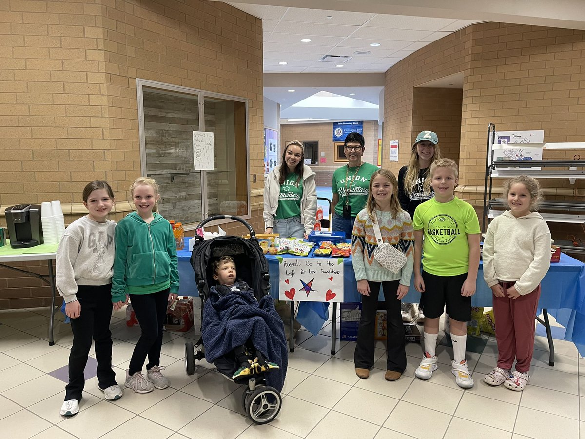 Thank you 2nd graders for selling concessions at our 2x2 bball tournament!