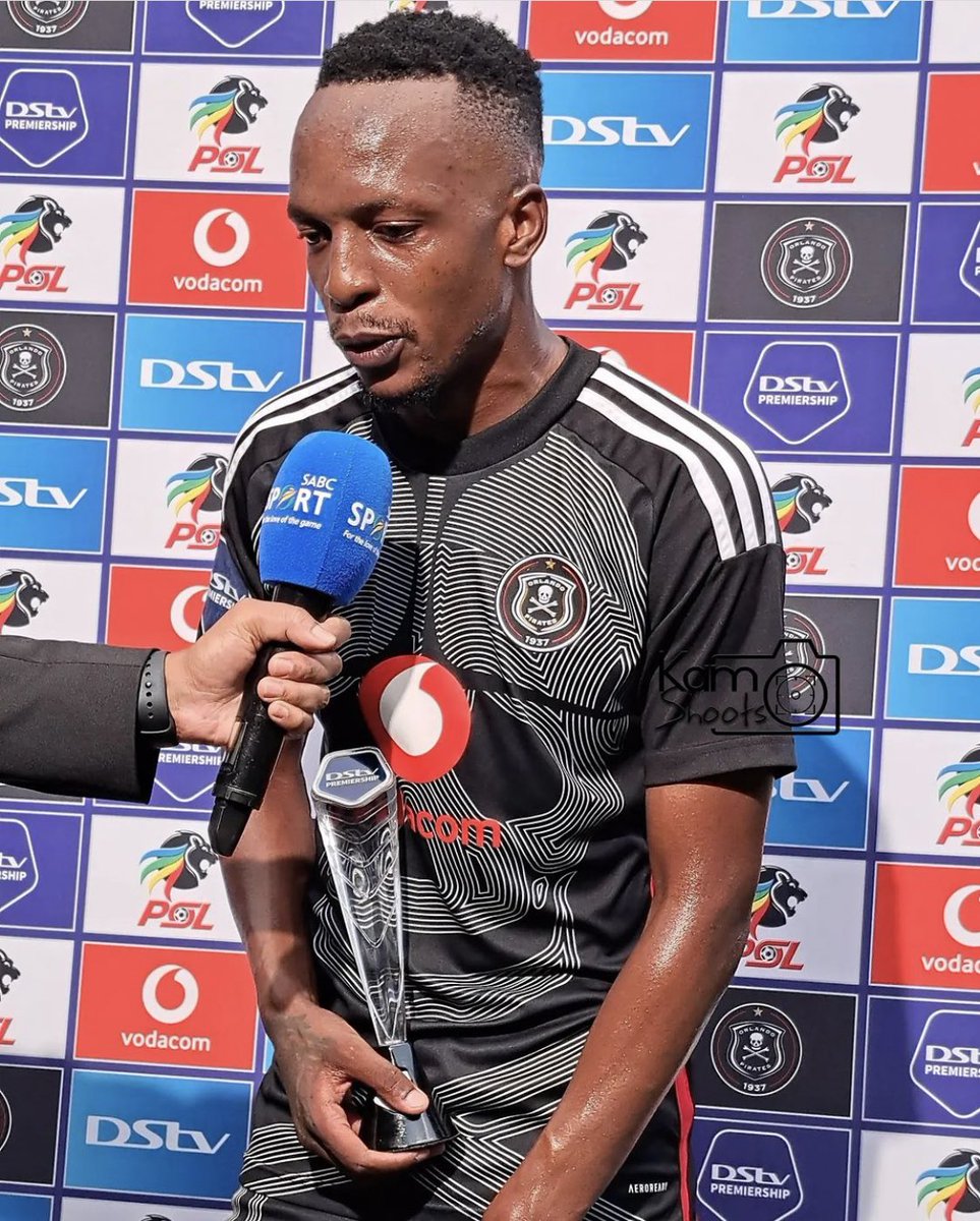 Cellular_jnr's tweet photo. Let’s put banter aside… Patrick Masangwanyi is a baller bafethu! All the way from Tembisa 1632! https://t.co/5ayZUAV4nC