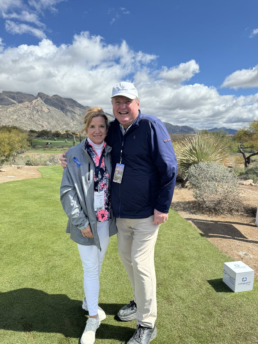 Thanks to the folks @ExactSciences and @Cologuard for having my wife and I as guests @CologuardGolf this week. It was a real honor to meet and speak with fellow cancer survivors, patients, their caregivers, advocacy groups, and healthcare professionals. @jerrykelly13pga is an…