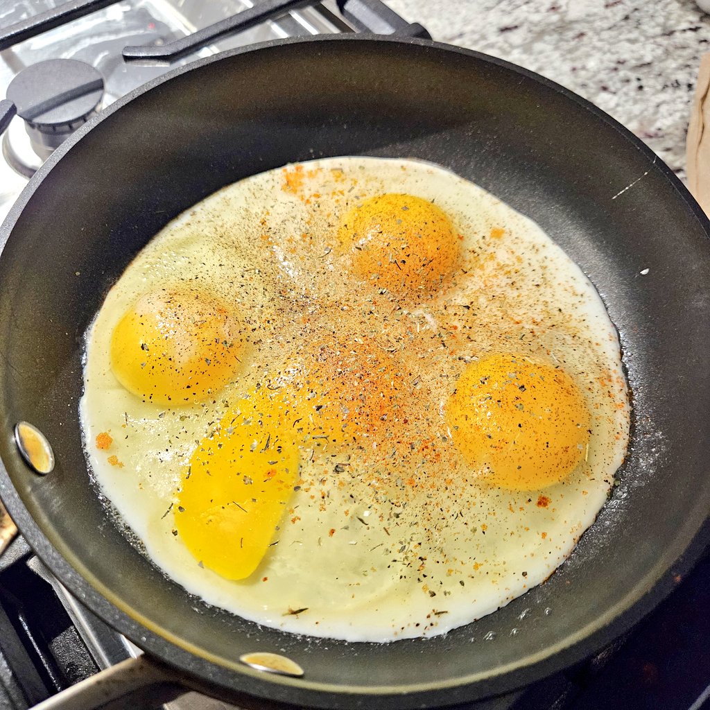 RemakingMonica's tweet photo. Thinking of @rascalflatts this morning...
π΅πΆπ΅ "God blessed the broken yolk... that led me straight to youuuuu..."π΅πΆπ΅
#ProteinUp #LowCarbLife #SaturdayMorning #Breakfast https://t.co/2e7N0akWqZ