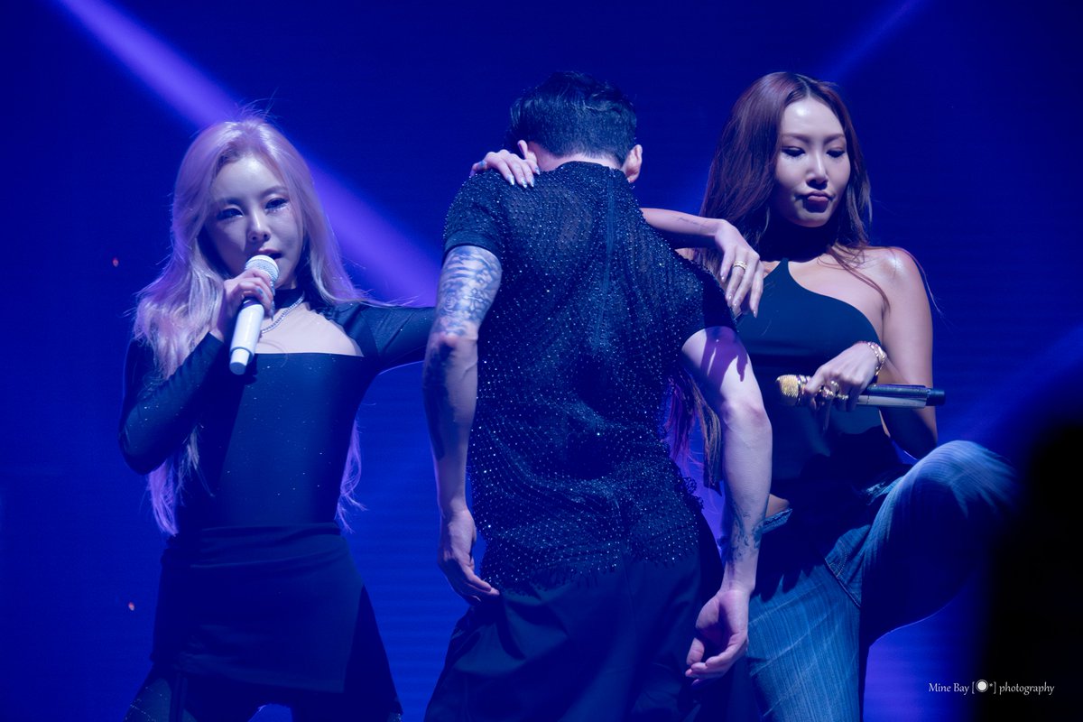 Mine_bay99's tweet image. 240225 WHEE IN THE MOOD [BEYOND] - Seoul

#MAMAMOO #WHEEIN #HWASA #마마무 #휘인 #화사