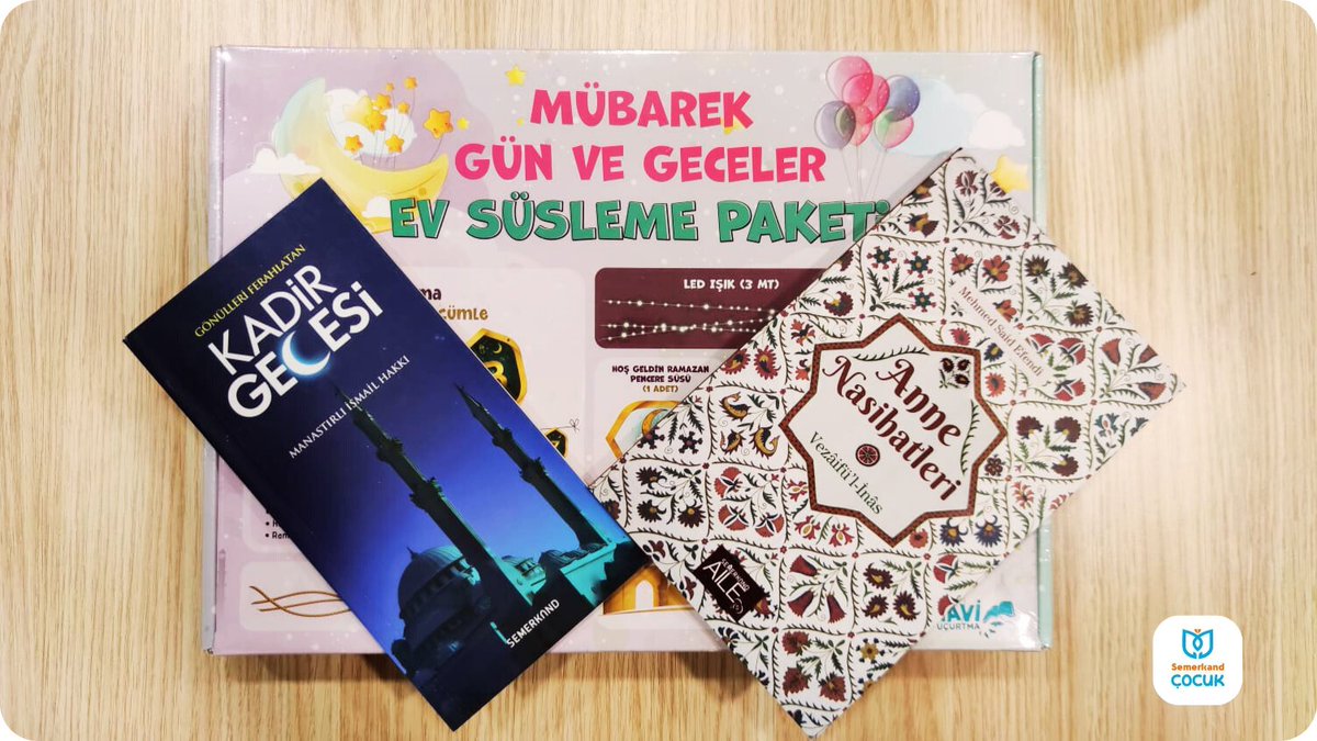 semerkandcocukk's tweet photo. 15 Mart'a kadar bu göndereyi RT eden 1 takipçimize fotoğraftaki seti hediye ediyoruz 🎁

📌 Çocuklar İçin Mübarek Gün Ve Geceler Süsleme Paketi
📌 Manastırlı İsmail Hakkı'dan "Kadir Gecesi Risalesi"
📌 Mehmed Said Efendi'den "Anne Nasihatleri" Kitabı https://t.co/KlCNLWazv7
