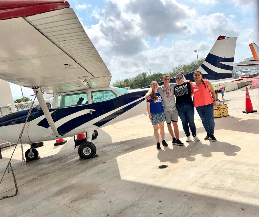 CUgalde77's tweet photo. Airplane mode on supporting @Baker_Aviation Fair ✈️ Great community partners information &amp; presentations! #yourbestchoicemdcps #opcte #aviation  @SuptDotres @mantilla1776 @LFig610 @CivilAirPatrol https://t.co/o48HeMVn5x