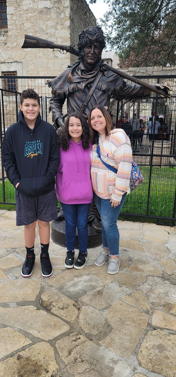 davidspayton's tweet photo. @TexasRepublic71 Remember the Alamo ❤️ https://t.co/YtUef2bxz3