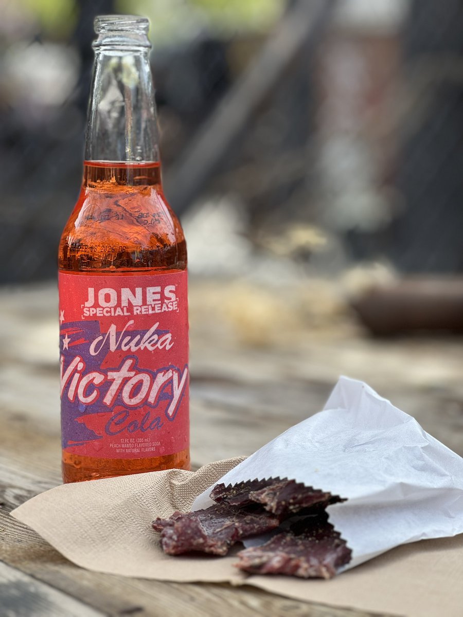 VGHL's tweet photo. We’re hanging out at the #SXSW #Fallout pop up! Sipping victory today ☢️ https://t.co/YqMZLvNT3p