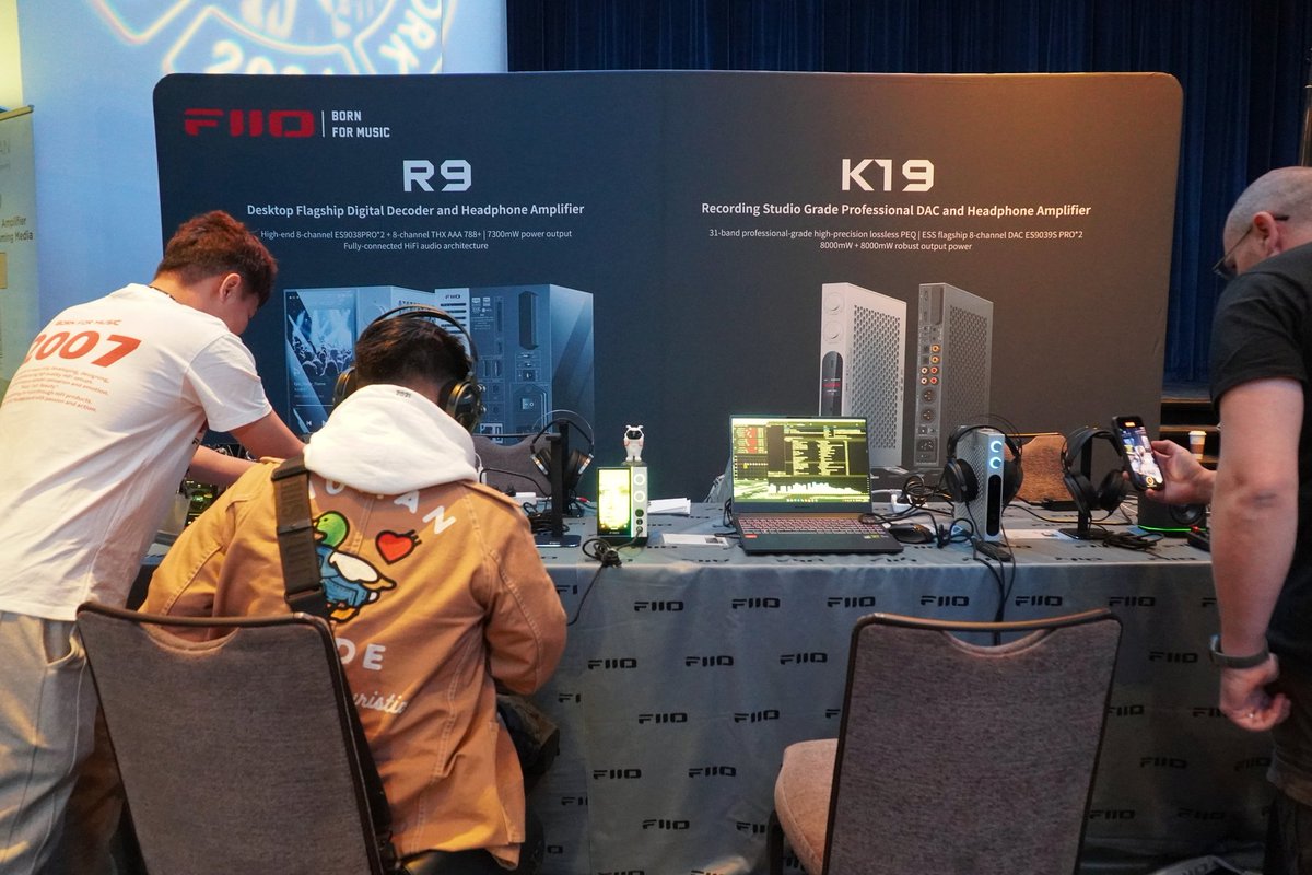 FIIO_official's tweet photo. Canjam NYC 2024, Day 1!
FIIO Booth:B3~B4
#CANJAMNYC #FIIO #K19 #R9 #M23 #FA19 https://t.co/IqCF55f2Kr