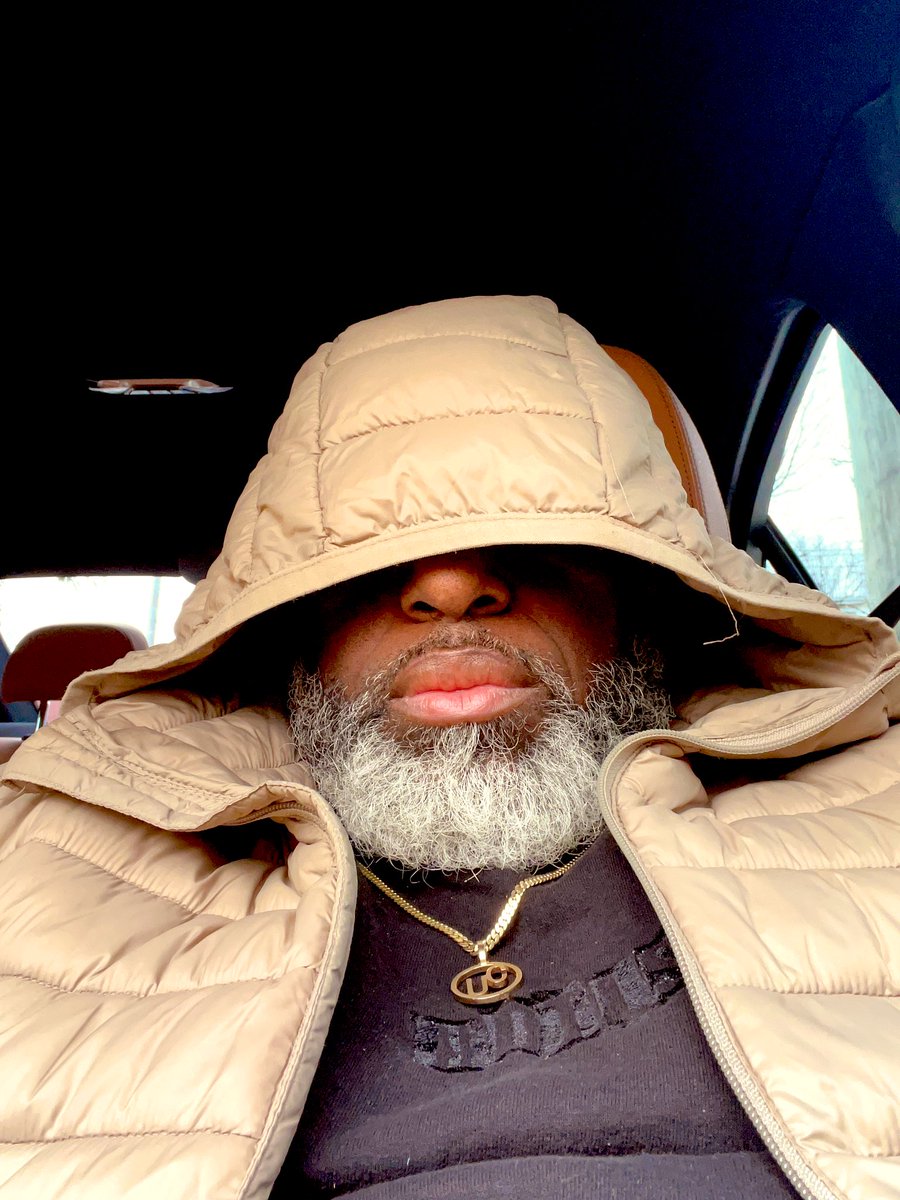 uncle_rjs's tweet photo. #thehoodiepusher #dtls 0.5 of the #problemboyz https://t.co/Ta5jn354Ei