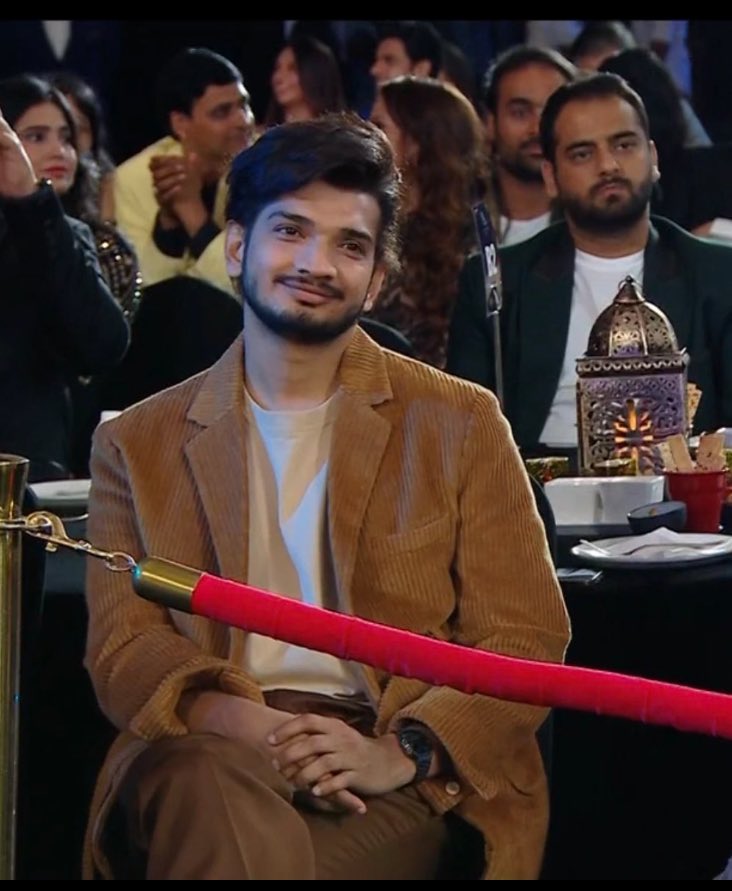 Me_who__'s tweet photo. Munawar with Nitin Bhai
Just #MuTin moment 
Aur kuch nehi 

#MunawarFaruqui #MKJW https://t.co/VS6J3Ixgqz