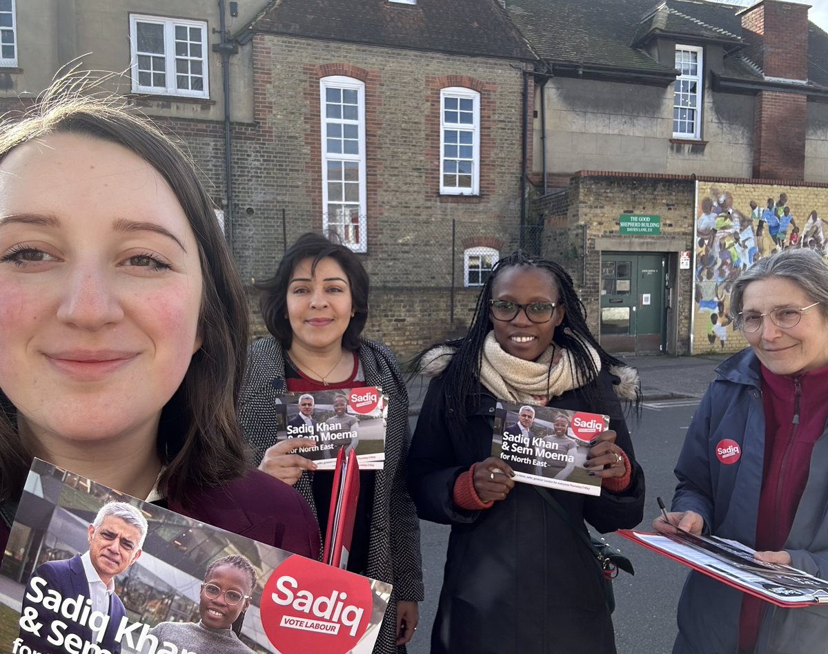 Gr8 @WFLabourParty🌹Campaign #LabourDoorStep launch event for @SadiqKhan @Semakaleng @LondonLabour @UKLabour in #Leytonstone today. Really positive response on the doorstep! Thanx to those who helped! @LabourCllrs @khev_limbajee @miriammirwitch @JackTMPhipps #VoteLabour🌹May 2nd!