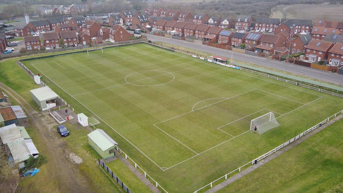 bradlee_waugh's tweet photo. All done at Coxhoe athletic. Game played pitch looking great. 👀🔴⚫️⚽️ https://t.co/XdP3gBleRR