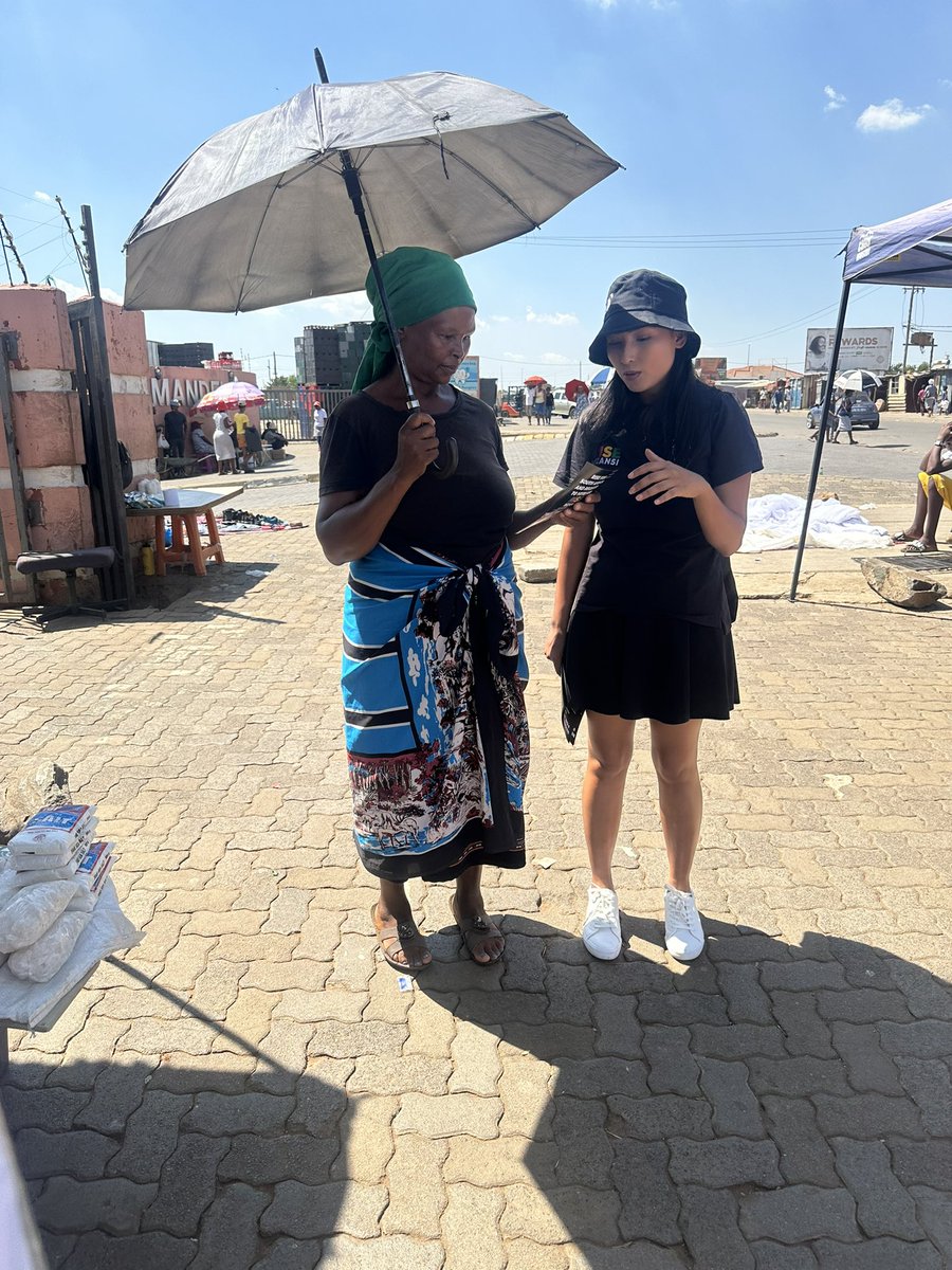 faeezalok's tweet photo. 🚨RISE Sebokeng RISE🚨

South Africans know our country is moving in the wrong direction and our problems are caused by the establishment of old parties whose politicians have forgotten and do not care about us. 

This is why we say #WeNeedNewLeaders https://t.co/EXzMGqN2hK