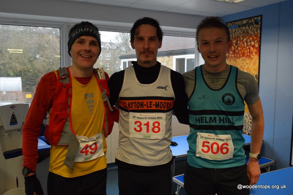 Haworth Hobble 32 mile fell race - L-R 3rd Owen Beilby Wharfedale Harriers 4.11.57, 1st Chris Holdsworth Clayton Le Moors 3.55.25 & 2nd Barney Plummer Helm Hill Runners 4.08.28 @HelmHill @ClaytonleMoors @AthleticsWeekly @kcacuk @inov_8 @Fellrunninbrief @FellrunningUK