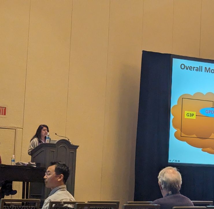 The first talks are always special !! A journey from 130 to 30 slides was made and the talk was given. #milestone Thank you #TAGC24 for the opportunity, @TennessenLab for everything and being an incredible mentor !! PC @lesleynweaver (who is awesome), @Eainggg & @SmootShannon