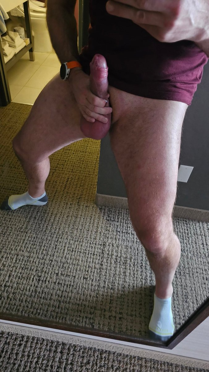 talldarkhand1's tweet photo. should be concerned that these hige balls, and this incredibly thicl cock make it seem short?? #hugecock #hugeballs #pumped #bigcock #hugemeat https://t.co/DMBGQT3Ubn